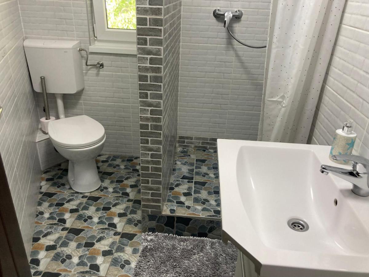 Pentz House Apartment Siofok Ngoại thất bức ảnh