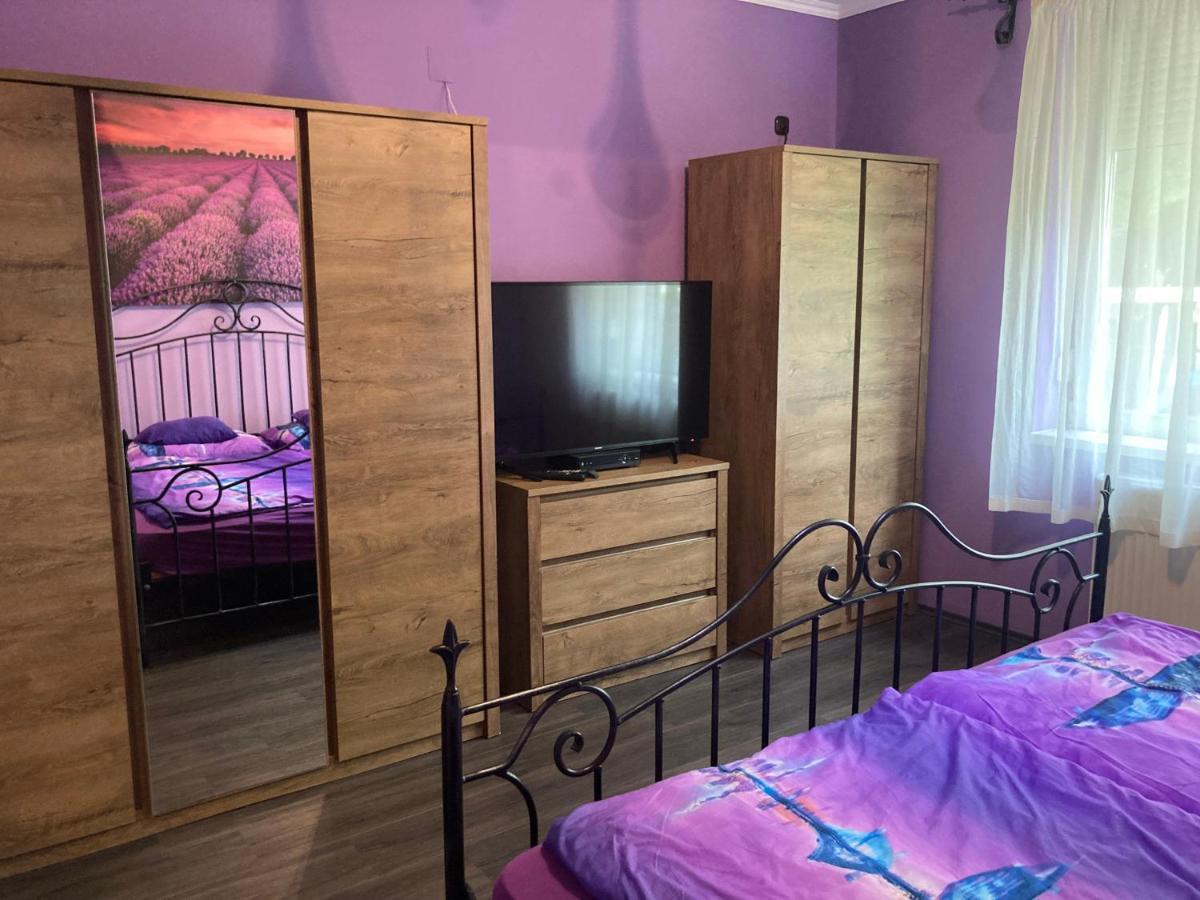 Pentz House Apartment Siofok Ngoại thất bức ảnh