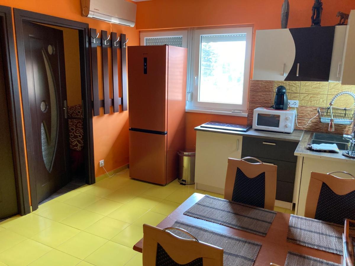 Pentz House Apartment Siofok Ngoại thất bức ảnh